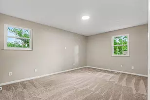 5160 Brasher Ave, Blue Ash, OH 45242 - Photo 12