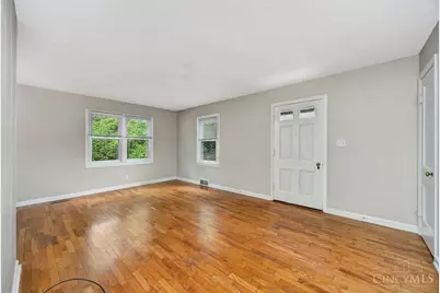 706 S Campus Avenue, Oxford, OH 45056 - Photo 4