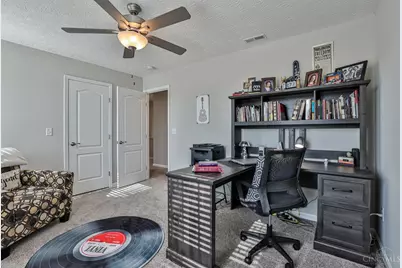 1223 Waterbury Drive, Carlisle, OH 45005 - Photo 30