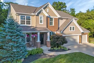 1223 Belle Meadows Dr, Miami Township, OH 45140 - Photo 6