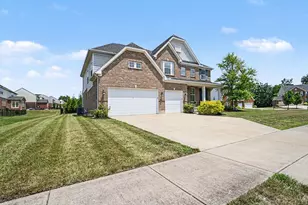 5858 Bit O Scotch Ct, West Chester, OH 45069 - Photo 4