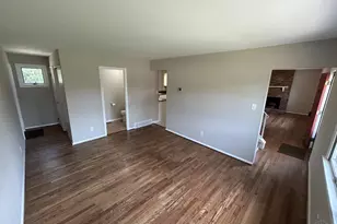 9361 Ranchill Dr, Springfield Township, OH 45231 - Photo 6