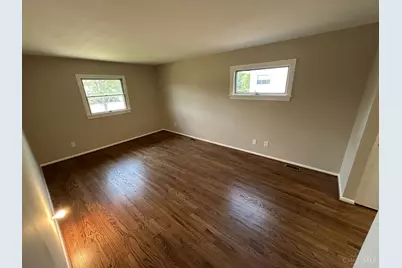 9361 Ranchill Drive, Springfield Township, OH 45231 - Photo 10