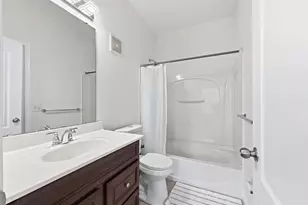 1443 Laurel Park Dr, Cincinnati, OH 45214 - Photo 32