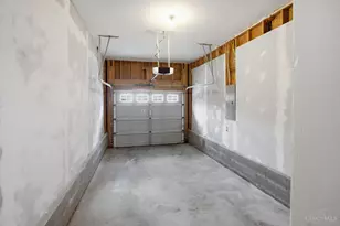 1443 Laurel Park Dr, Cincinnati, OH 45214 - Photo 34