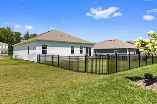 3650 Heritage Farm Ln, Batavia Township, OH 45102 - Photo 8