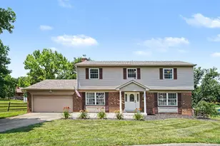 8 Suffolk Ct, Fairfield, OH 45014 - Photo 2