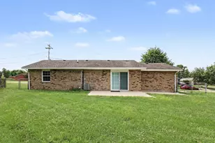 6201 Hollyberry Ln, Fairfield Township, OH 45011 - Photo 22
