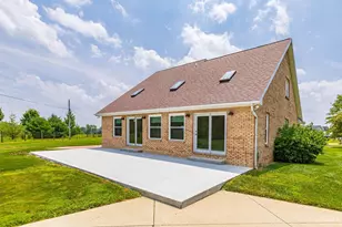150 Roslin Dr, Peebles, OH 45660 - Photo 8