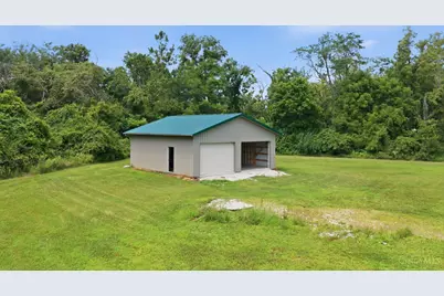 6083 Newtonsville, Wayne Township, OH 45122 - Photo 10