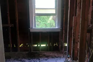 875 Glenwood Ave, Cincinnati, OH 45229 - Photo 8