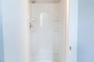 21 N E St, Hamilton, OH 45013 - Photo 16