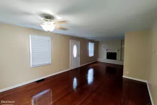 8324 York St, Sycamore Township, OH 45236 - Photo 2