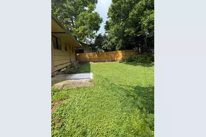 1320 Madeleine Circle, Springfield Township, OH 45231 - Photo 20