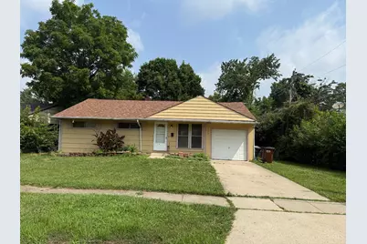 1320 Madeleine Circle, Springfield Township, OH 45231 - Photo 1