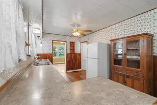 207 W Plum St, Georgetown, OH 45121 - Photo 6