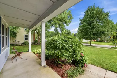 9233 Meadow Drive, Deerfield Township, OH 45039 - Photo 4
