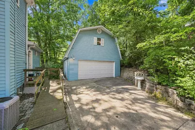 6583 Schweitzerhoff Road, Cincinnati, OH 45247 - Photo 34