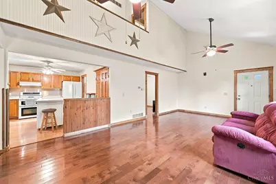 6583 Schweitzerhoff Road, Cincinnati, OH 45247 - Photo 6