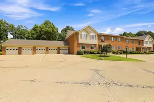 5654 Bridgetown Rd, Green Township, OH 45248 - Photo 2