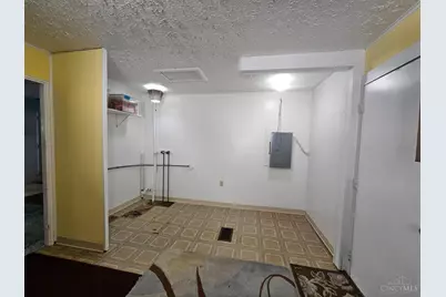 4728 Kirby Avenue, Cincinnati, OH 45223 - Photo 6
