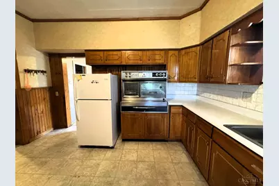 112 E 72nd Street, Cincinnati, OH 45216 - Photo 6
