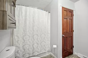 4043 Jennifer Dr, Ross Township, OH 45013 - Photo 8