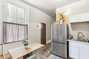 830 York St, Cincinnati, OH 45214 - Photo 8