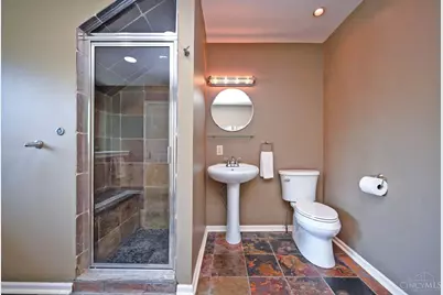 3321 Morrison Avenue, Cincinnati, OH 45220 - Photo 54