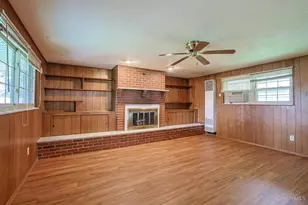 1855 Owendale Dr, Miami Township, OH 45439 - Photo 10