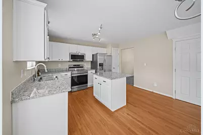 7801 Livingston Court, Deerfield Township, OH 45040 - Photo 6