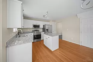 7801 Livingston Ct, Deerfield Township, OH 45040 - Photo 6