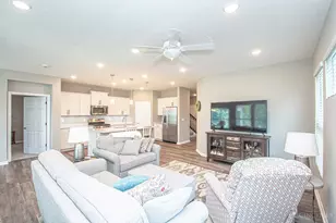 1686 Glade Valley Dr, Washington Twp, OH 45458 - Photo 16