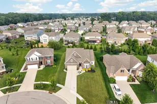 1652 Federal Creek Ln, Hamilton Township, OH 45039 - Photo 2