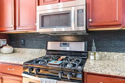 951 Volterra Lane, Cincinnati, OH 45206 - Photo 34