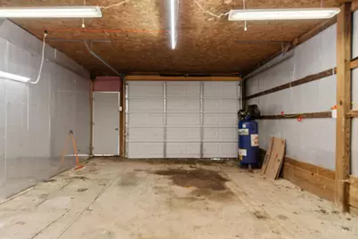 239 Middle North, Russellville, OH 45168 - Photo 34