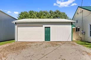 239 Middle N, Russellville, OH 45168 - Photo 6