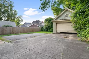 1942 Hudson Ave, Norwood, OH 45212 - Photo 30