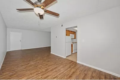 3935 Wilma Court, Union Township, OH 45245 - Photo 8