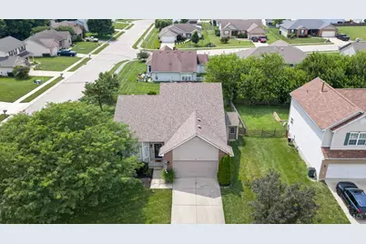 71 Long Meadow Drive, Franklin, OH 45005 - Photo 2