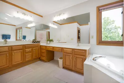 8481 Old Shaw Way, West Chester, OH 45069 - Photo 26