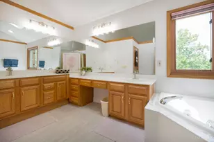 8481 Old Shaw Way, West Chester, OH 45069 - Photo 26