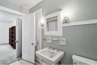 6124 Fairway Drive, Cincinnati, OH 45212 - Photo 30