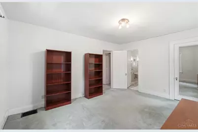 6124 Fairway Drive, Cincinnati, OH 45212 - Photo 28