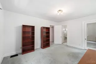 6124 Fairway Dr, Cincinnati, OH 45212 - Photo 28