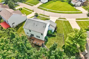 309 E Stoneridge Dr, Milford, OH 45150 - Photo 2