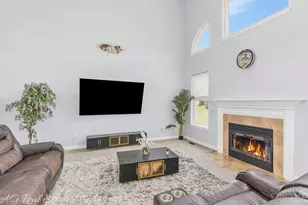 7847 Furrow Ct, West Chester, OH 45069 - Photo 10