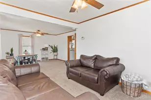 521 N Columbus St, Jefferson Township, OH 45168 - Photo 6