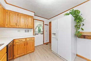 521 N Columbus St, Jefferson Township, OH 45168 - Photo 14