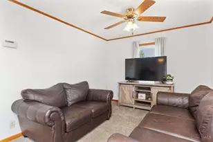 521 N Columbus St, Jefferson Township, OH 45168 - Photo 4